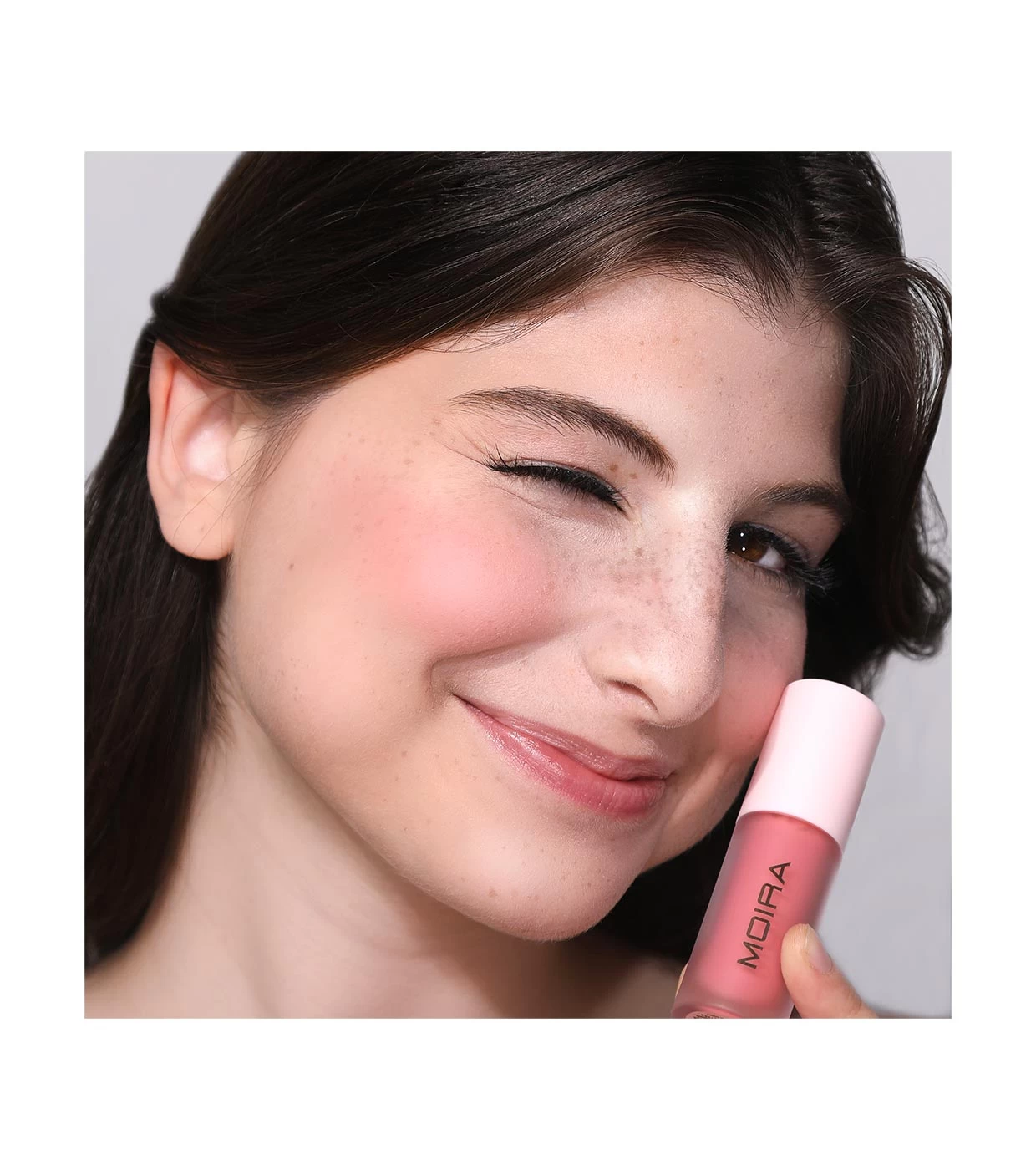 Moira - Fard à Joues Liquide Mat Love Steady - 11: Adorn – Image 2